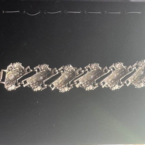 Juliana DeLizza & Elster Aurora Borealis Encrusted Chunky Gunmetal Bracelet - Picture 9 of 12